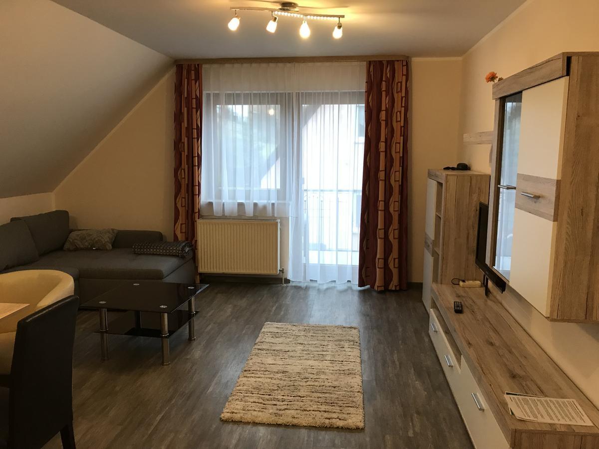 Apartment-Pension Schwalbennest 黑措根奥拉赫 外观 照片