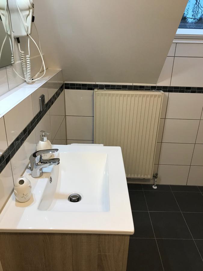 Apartment-Pension Schwalbennest 黑措根奥拉赫 客房 照片